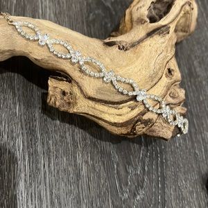 Icing bracelet